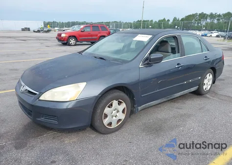 2007 Honda Accord 2.4 Lx z USA, uszkodzony, nr VIN 1HGCM55497A090376